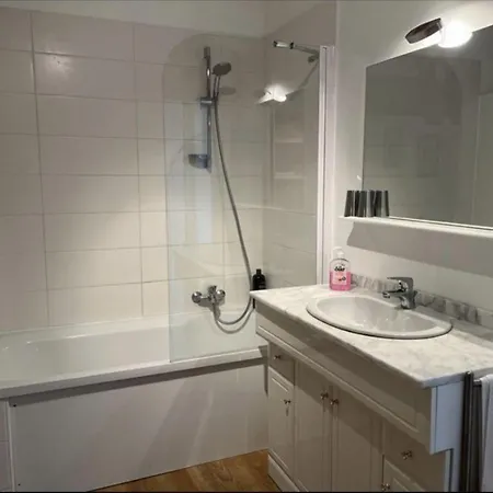 Ferme Binel A Ronsac Holiday home Aigrefeuille